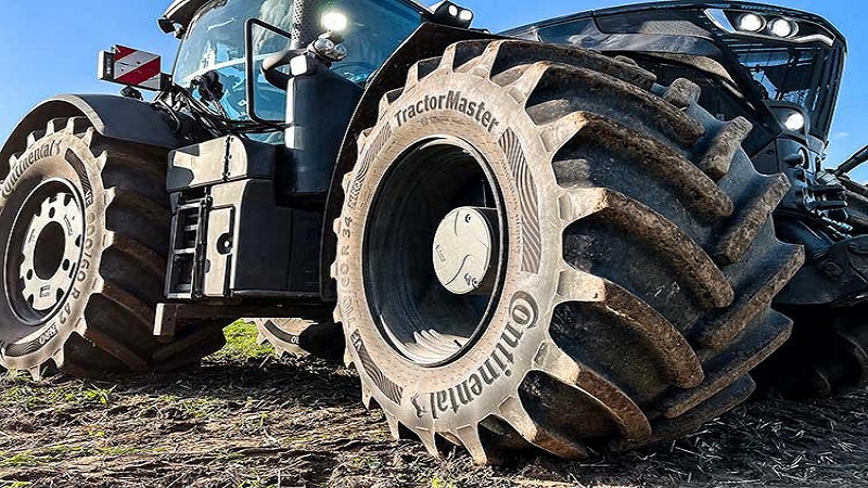 Continental выпустила самую большую агрошину в своем ассортименте