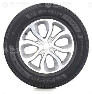 Michelin Pilot Alpin 5 SUV 325/35 R22 114W