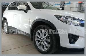 Kumho Crugen Premium KL33 205/70 R15 96T